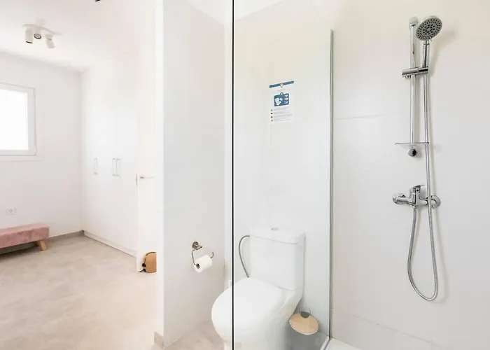 11- Gold Princess Willa