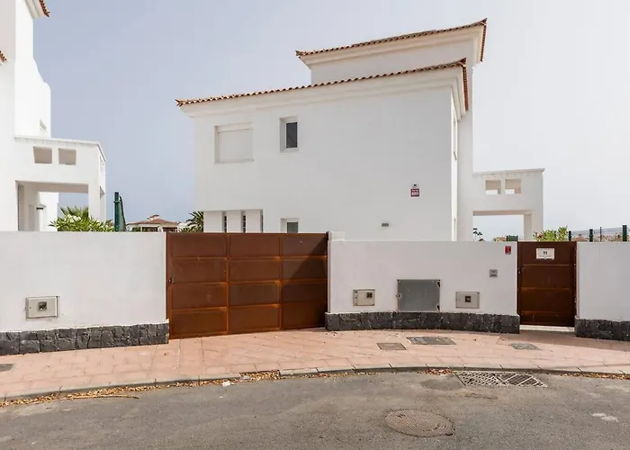 Willa 11- Gold Princess *